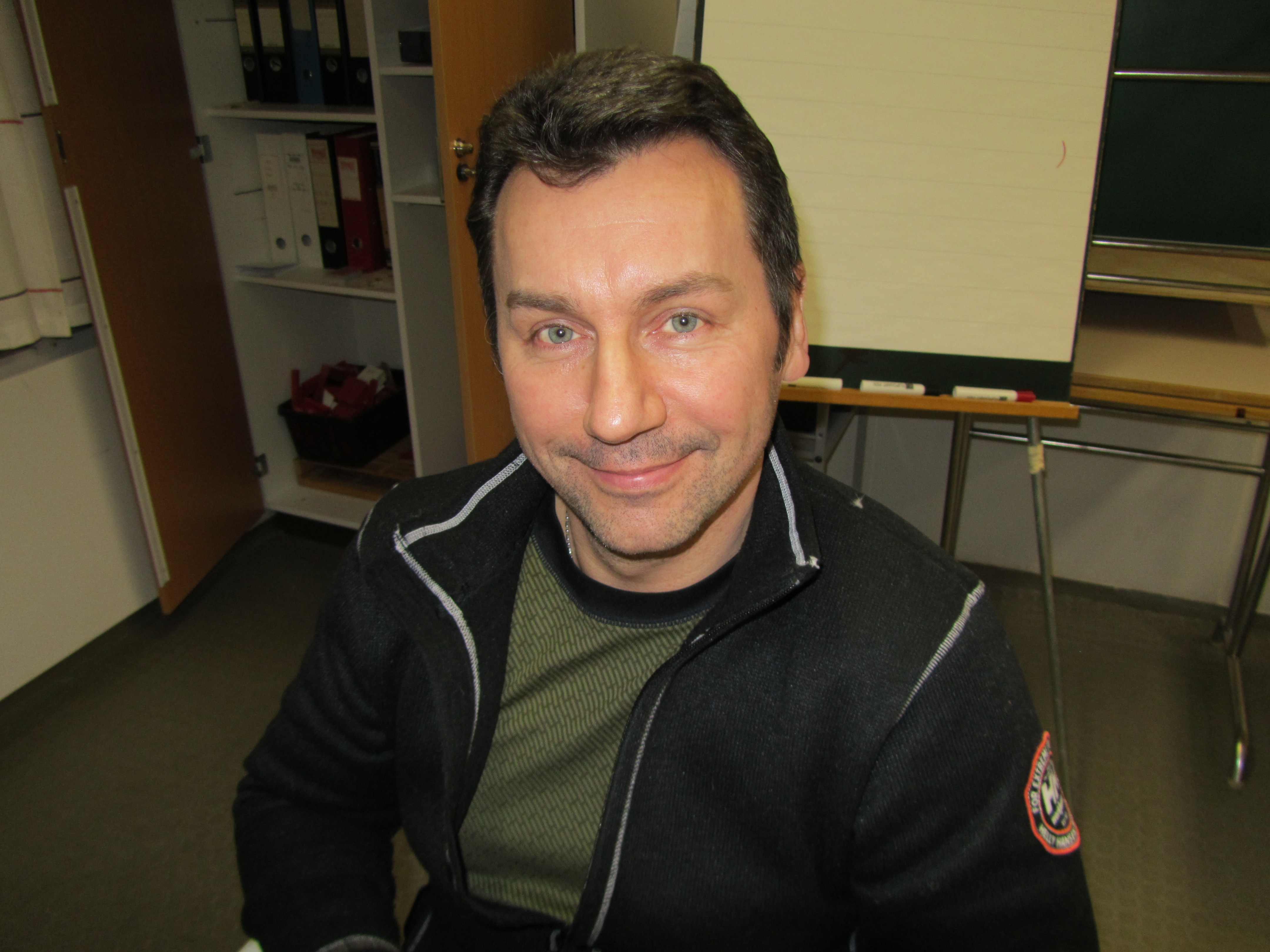 Johnny Holen vant 2. runde av klubbmesterskapet i Singel.